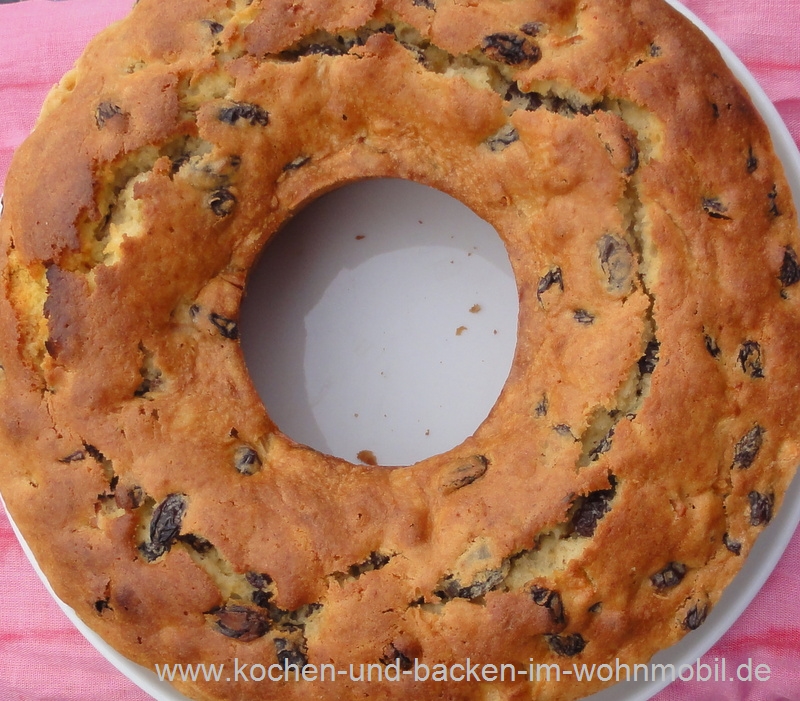 Rosinenkuchen › kochen-und-backen-im-wohnmobil.de