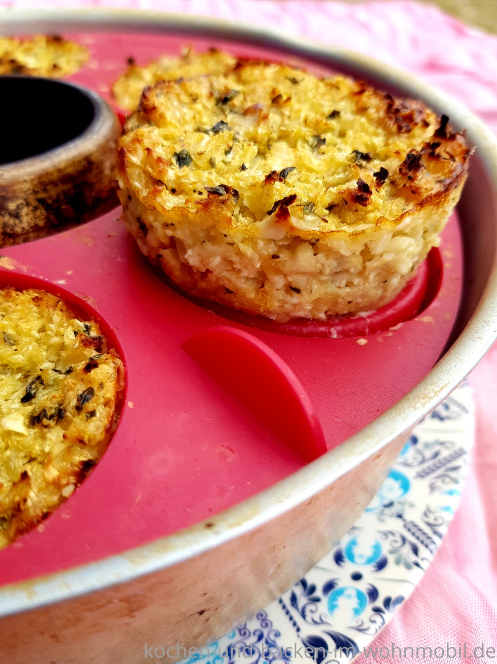 Blumenkohlkäsemuffins aus dem OMNIA Backofen (10) › kochen-und-backen ...