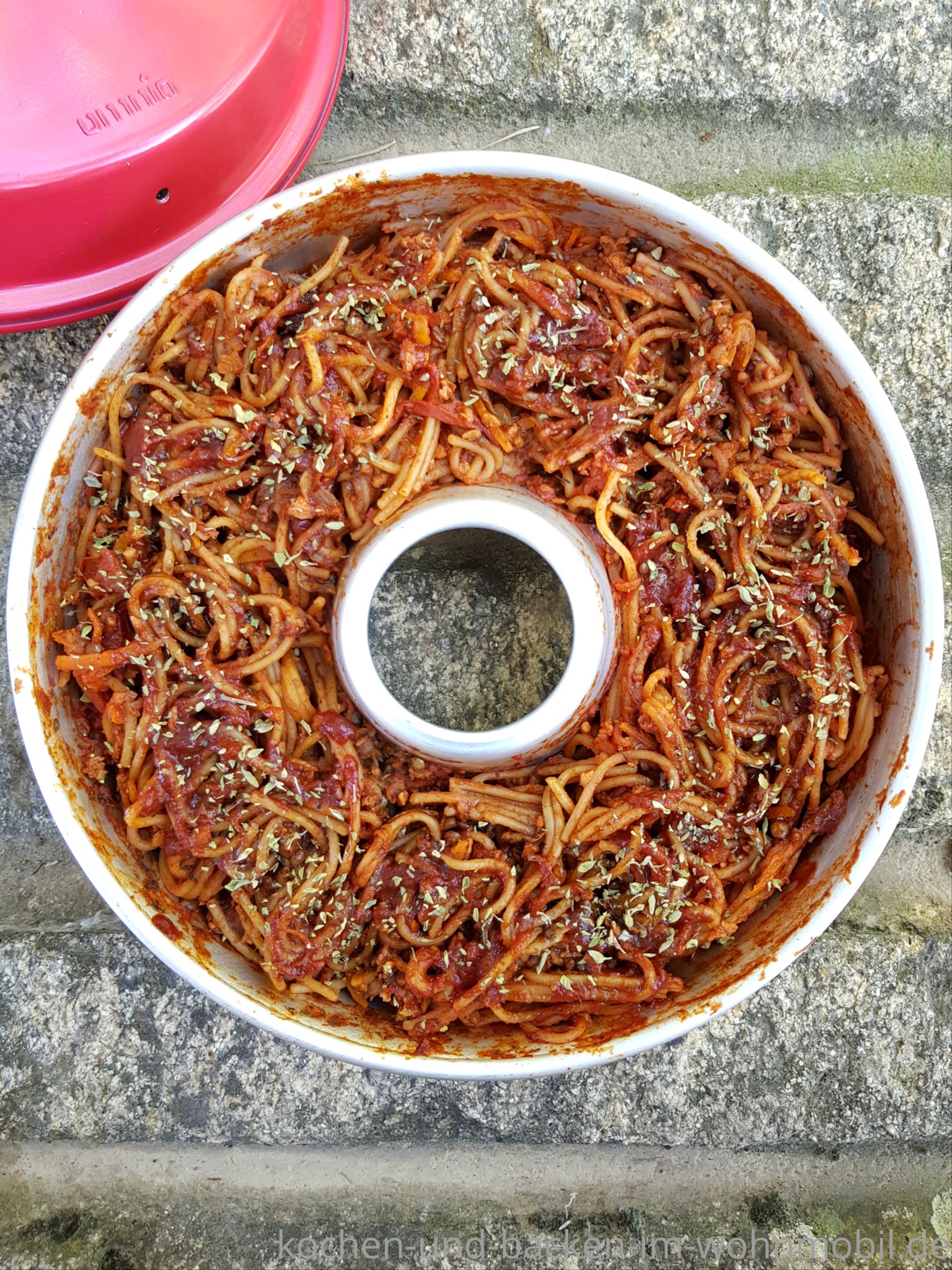 Spaghetti Bolognese aus dem OMNIA Backofen (2) › kochen-und-backen-im ...