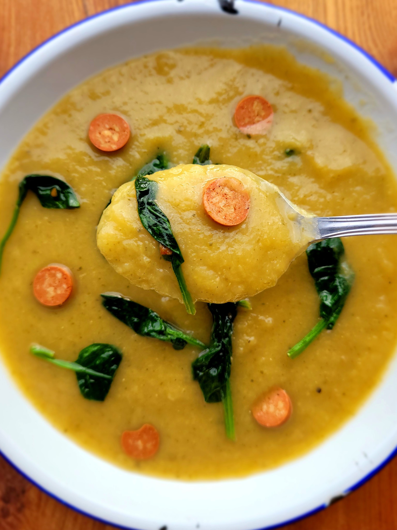 Kartoffel-Lauchsuppe mit Spinat › kochen-und-backen-im-wohnmobil.de
